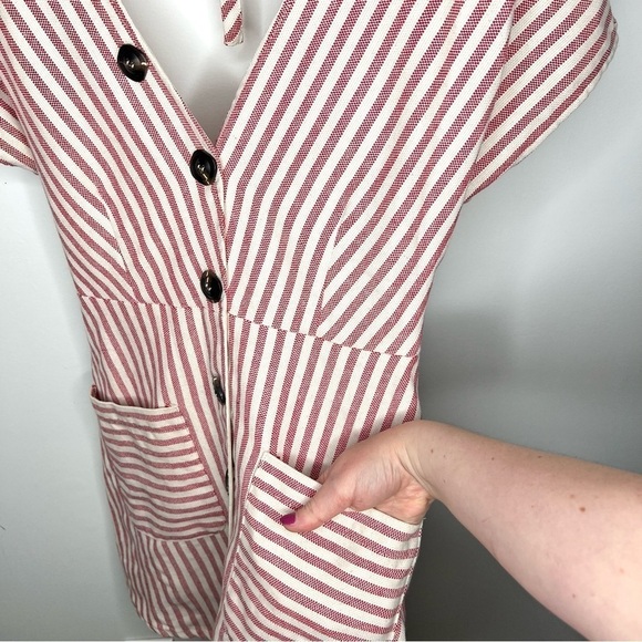 Moon River Red and Cream Stripe Button Front Mini Dress Size Medium - Picture 6 of 16